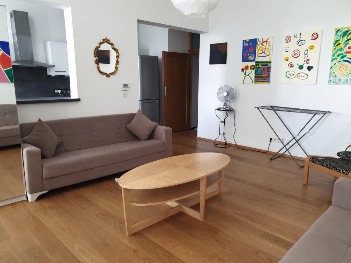 Deluxe Apartment 5P Mm Вена Экстерьер фото